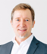 Scott McCleary 講師