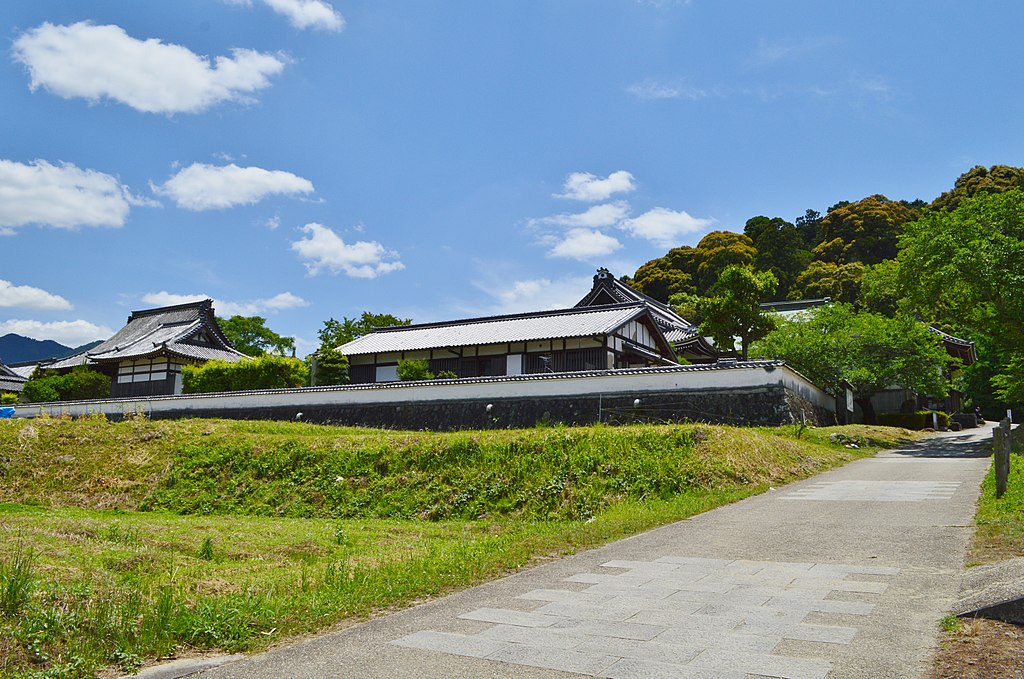 聖徳太子ゆかりの橘寺